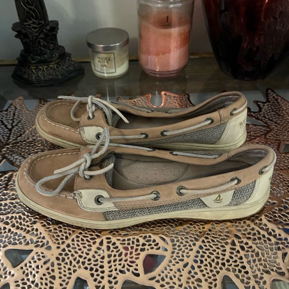 Sperry loafers size 10
